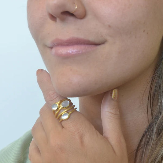 BCJ R - Zamira Three Stone Ring (JA156) -