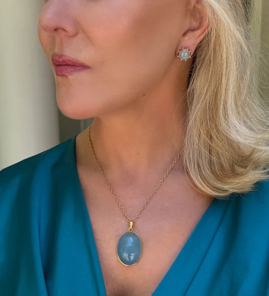 DMD N Aquamarine Cabochon Necklace 18"