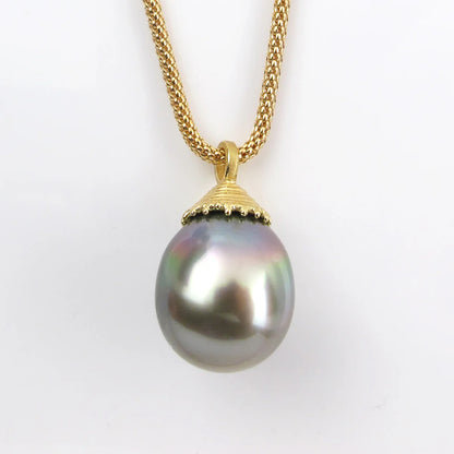 Necklace with Tahitian Pearl Drop Pendant with Fluted Cap in 18kt Gold