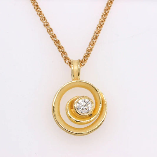 Small Round Swirl Pendant with Center Diamond in 18kt Gold