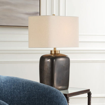 UTM Quentin Table Lamp 25"
