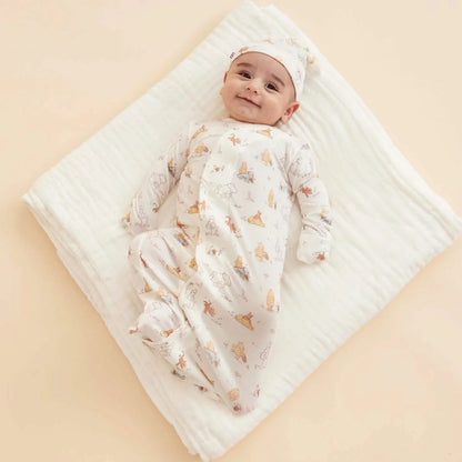 Moments with Friends - Newborn Sleeper Gown & Hat Set