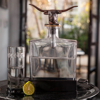 Nueces Decanter with Longhorn Stopper