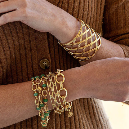 CDW B Monique - Lattice Hinged Bangle in Gold