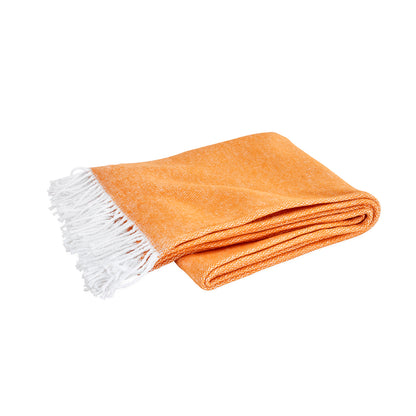 Pezzo Throw