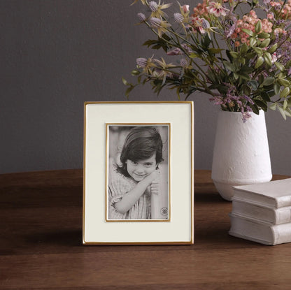 Encanto - Jason Frame - Cream 4x6