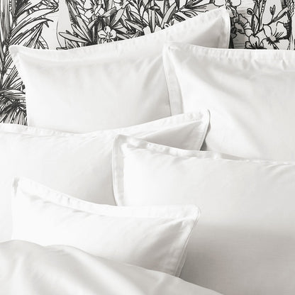 Teophile in Blanc - Pillowcase - Standard