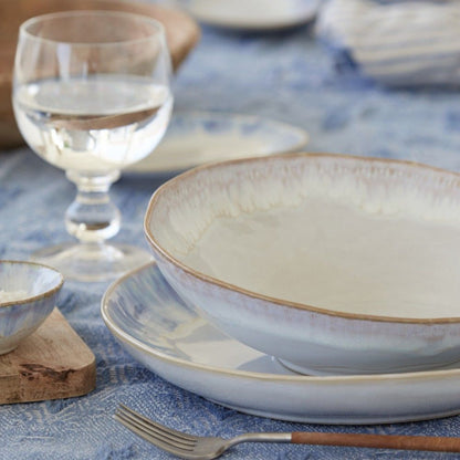 Brisa - Sal White - Tilted Serving Bowl 10"