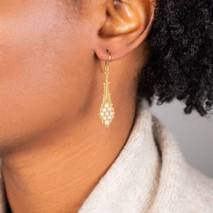 Suspended Lattice Silver Diamond Earrings in 18kt Gold