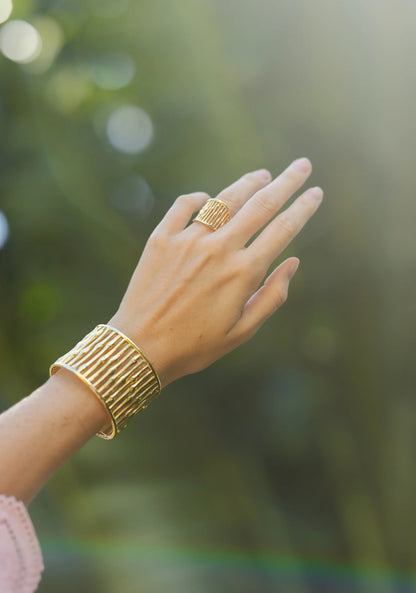 Bamboo - Wide Cuff