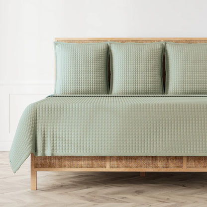 Quilted Coverlet - Sage - King 112x98