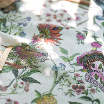 Biloba Linen Tablecloth - Rectangular - 67" X 106"