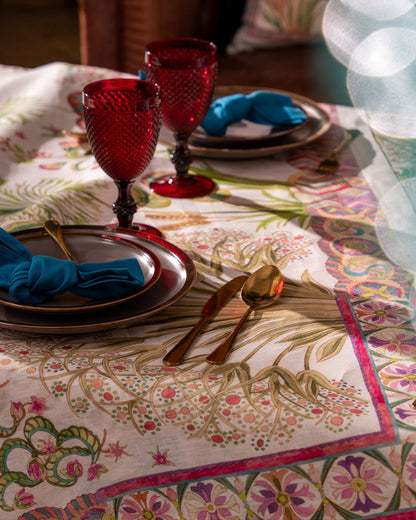 Papyro Linen Tablecloth - Rectangular - 67" X 106"