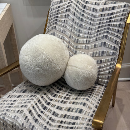 DHC - Shearling Puff Ball - Ivory - Large