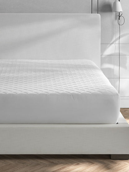 Foundation Mattress Pad - White - King 17" Pocket
