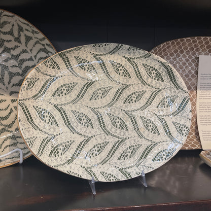 TFC Small Oval Tray - Paisley - Pine - 11.5"