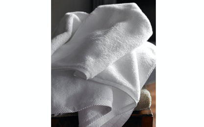MTK Milagro Bath Sheet 40 x 70 - White