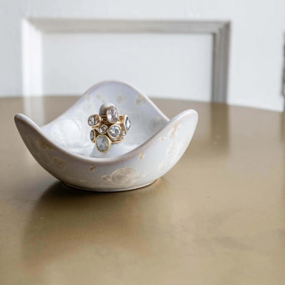 SMP Crystalline Ring Holder - Candent White 4"