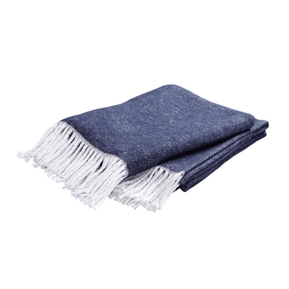 Pezzo Throw