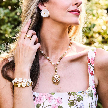 CDW B Villandry - Fleur Scalloped Cuff