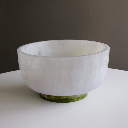 Rio Large Resin Bowl with Base - Green & White