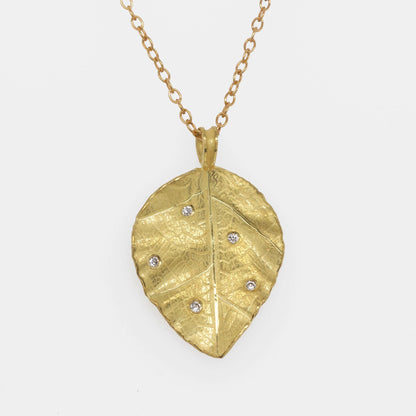 Violet Leaf Pendant with Diamonds 17"