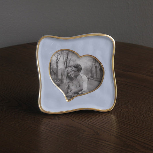 Encanto - Curved Heart Frame - Periwinkle 5x5