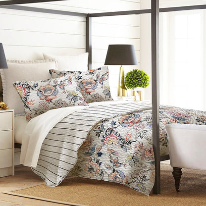 IMH Sophie Jacobean Quilt - Multi/Black - King 110x96
