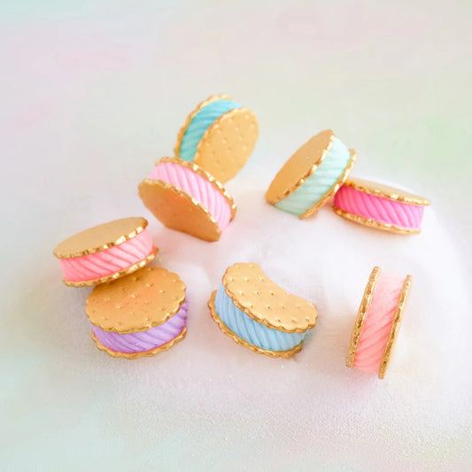 GVS Ice Cream Sandwich Ornament 3.5" -