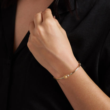 Always By My Side Bracelet - Mother of Pearl - Gold