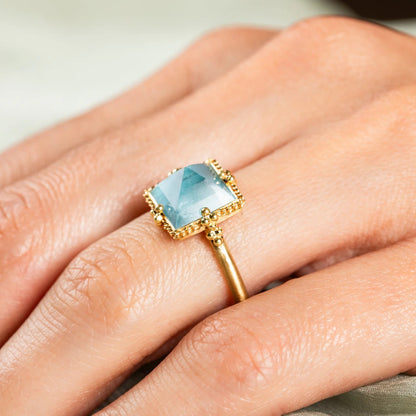 One of a Kind Aquamarine Ring in 18kt Gold