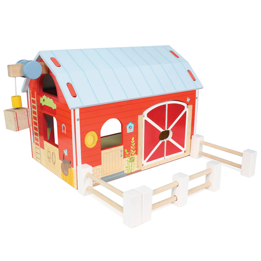 LTV Farmyard Animal Barn