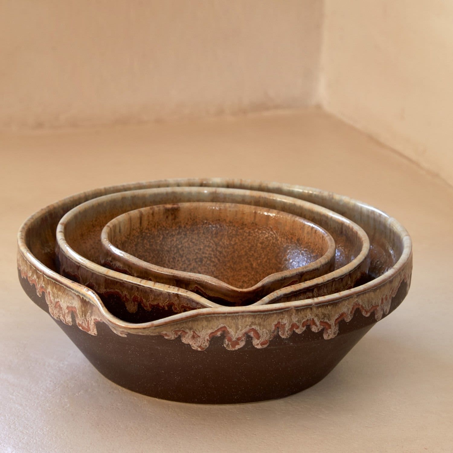 Casafina Poterie Mixing Bowl 14 inch - Mocha